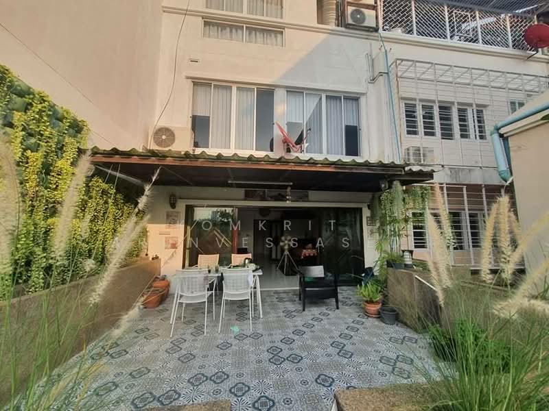 undefined, Bangkok, Bang Klo, Bang Kho Laem, Bangkok, 4 Bedrooms, 360 sqm, Townhouse For Rent, by Komkrit Arunvessased , 500328122 - DDproperty.com