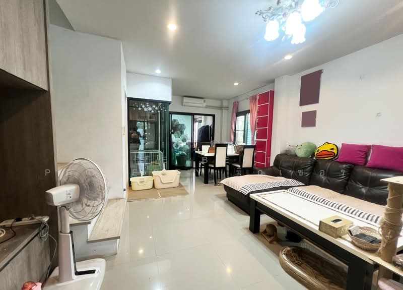 EK Town Phutthamonthon Sai 4, Samut Sakhon, 69 Phutthamonthon Sai 4 Road, Soi 3, Om Noi, Krathum Baen, Samut Sakhon, 4 Bedrooms, 124 sqm, Townhouse For Sale, by The Best Property มิกเซอร์, 500328138 - DDproperty.com