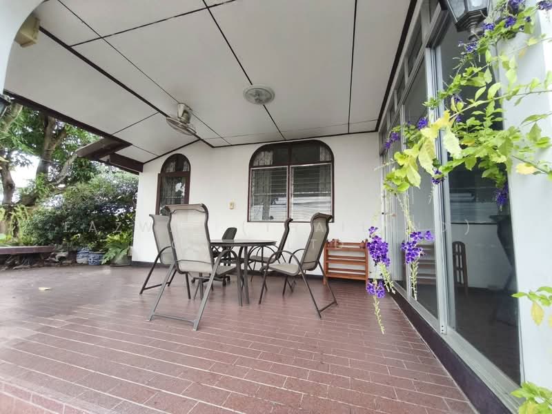 3br House for Rent in Pa Daet Chiang Mai | Garden near Airport, Chiang Mai, Pa Daet, Muang Chiang Mai, Chiang Mai, 3 Bedrooms, 260 sqm, Single Detached House For Rent, by Fazwaz (Thailand) Co., Ltd., 500328196 - DDproperty.com