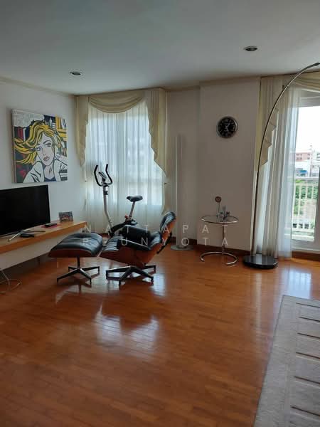 Baan Siri Sukhumvit 13 : บ้านสิริ สุขุมวิท 13, กรุงเทพ, ซอยสุขุมวิท 13, คลองเตยเหนือ, วัฒนา, กรุงเทพ, 141 ตร.ม., คอนโด ขาย, โดย Nattapat Reunyota, 500328198 - DDproperty.com