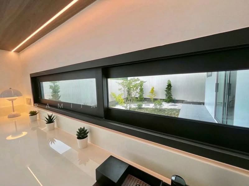 3-BR House, Bangkok, Nong Bon, Prawet, Bangkok, 3 Bedrooms, 300 sqm, Single Detached House For Sale, by Ramita Theptham, 500328201 - DDproperty.com
