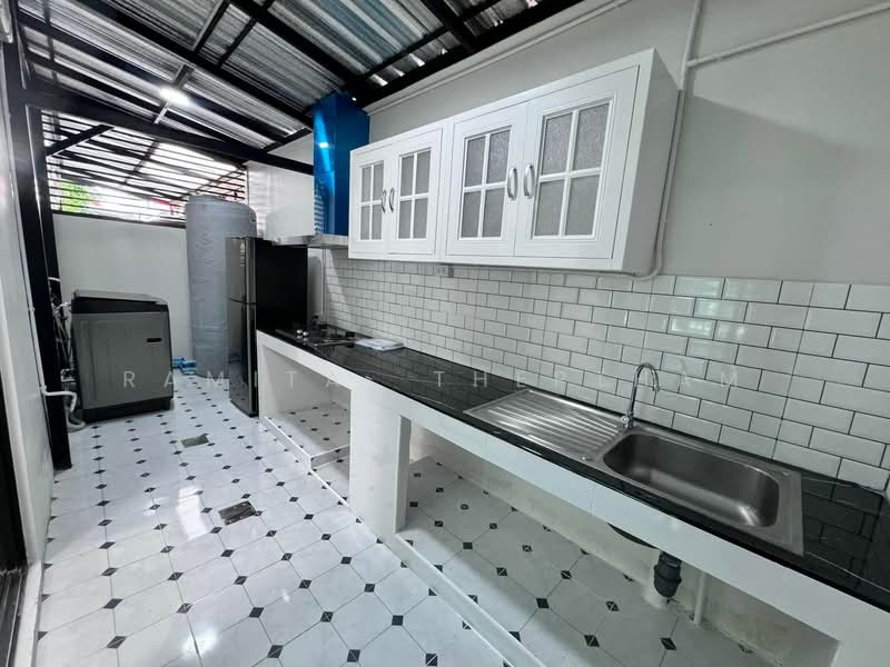 The Connect Pattanakarn 38, Bangkok, Soi Phatthanakan 38, Phatthanakan Road, Suan Luang, Bangkok, 2 Bedrooms, 93 sqm, Townhouse For Rent, by Ramita Theptham, 500328204 - DDproperty.com