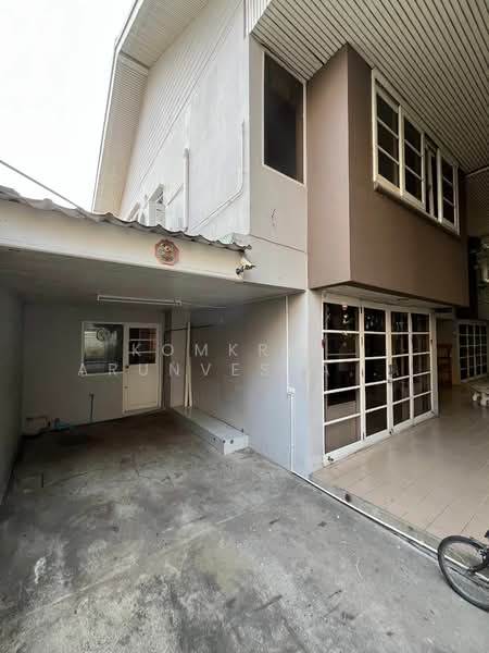 บ้าน 4-ห้องนอน, กรุงเทพ, สวนหลวง, กรุงเทพ, 550 ตร.ม., บ้านเดี่ยว ให้เช่า, โดย Komkrit Arunvessased , 500328217 - DDproperty.com