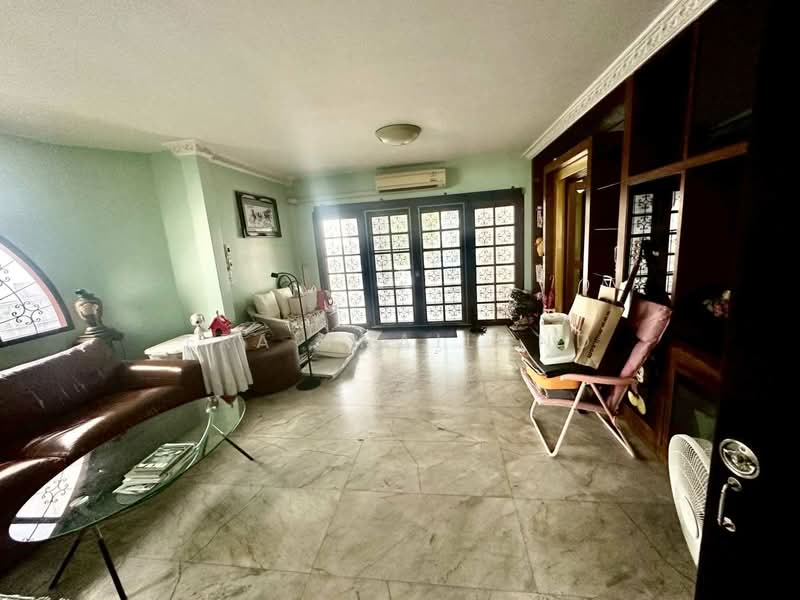 เมืองเอก 1 หลักหก, Pathum Thani, Lak Hok, Muang Pathum Thani, Pathum Thani, 3 Bedrooms, 300 sqm, Single Detached House For Sale, by ERA Thailand, 500328222 - DDproperty.com