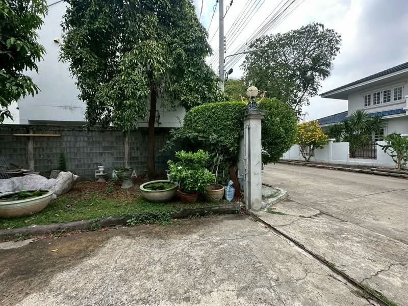 เมืองเอก 1 หลักหก, ปทุมธานี, หลักหก, เมืองปทุมธานี, ปทุมธานี, 300 ตร.ม., บ้านเดี่ยว ขาย, โดย ERA Thailand, 500328222 - DDproperty.com
