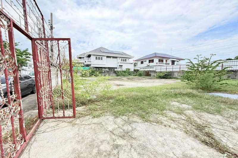 หมู่บ้านสันติสุข เพชรเกษม 69, Bangkok, เพชรเกษม 69, Khlong Khwang, Phasi Charoen, Bangkok, , 640 sqm, Land For Sale, by ศิริเพ็ญ ทองอ่อน, 500328251 - DDproperty.com