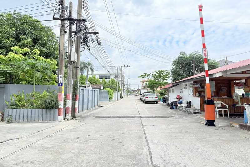 หมู่บ้านสันติสุข เพชรเกษม 69, กรุงเทพ, เพชรเกษม 69, คลองขวาง, ภาษีเจริญ, กรุงเทพ, 640 ตร.ม., ที่ดิน ขาย, โดย ศิริเพ็ญ ทองอ่อน, 500328251 - DDproperty.com