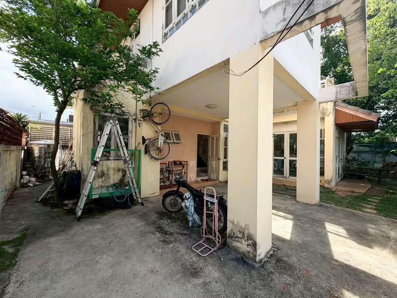หมู่บ้านวรารักษ์ รามอินทรา ซอยเลียบคลองสอง 27 ถนนรามอินทรา แขวงสามวาตะวันตก เขตคลองสามวา กรุงเทพมหาน, กรุงเทพ, สามวาตะวันตก, คลองสามวา, กรุงเทพ, 290 ตร.ม., บ้านเดี่ยว ขาย, โดย ภัทรนัน อิศรางกูร ณ อยุธยา, 500328261 - DDproperty.com