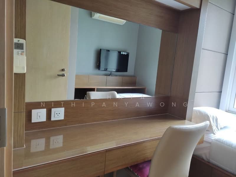 Siri At Sukhumvit, Bangkok, 902 Sukhumvit Road, Phra Kanong, Khlong Toei, Bangkok, 2 Bedrooms, 70 sqm, Condo For Rent, by Achaya Nithipanyawong, 500328286 - DDproperty.com