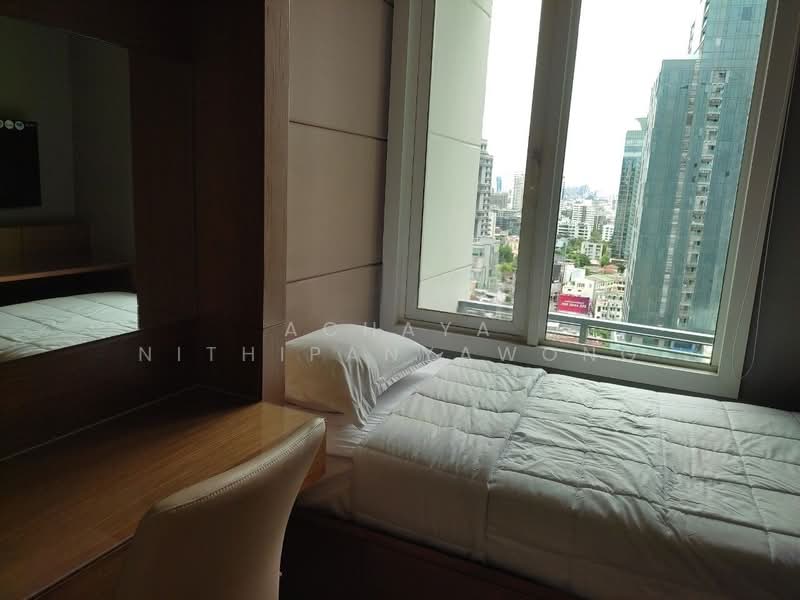Siri At Sukhumvit, Bangkok, 902 Sukhumvit Road, Phra Kanong, Khlong Toei, Bangkok, 2 Bedrooms, 70 sqm, Condo For Rent, by Achaya Nithipanyawong, 500328286 - DDproperty.com