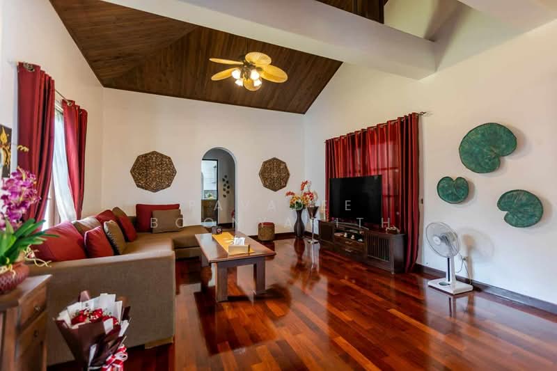 6-BR Villa, Prachuap Khiri Khan, Nong Kae, Hua Hin, Prachuap Khiri Khan, 6 Bedrooms, 490 sqm, Villa For Sale, by Pavadee Boonyarith, 500328299 - DDproperty.com