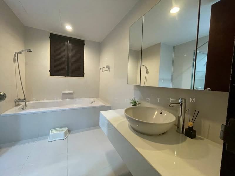 Amanta Ratchada, Bangkok, 77-88 Soi Ratchadaphisek 5, Ratchadaphisek Road, Din Daeng, Bangkok, 2 Bedrooms, 83 sqm, Condo For Rent, by Ramita  Theptham, 500328308 - DDproperty.com