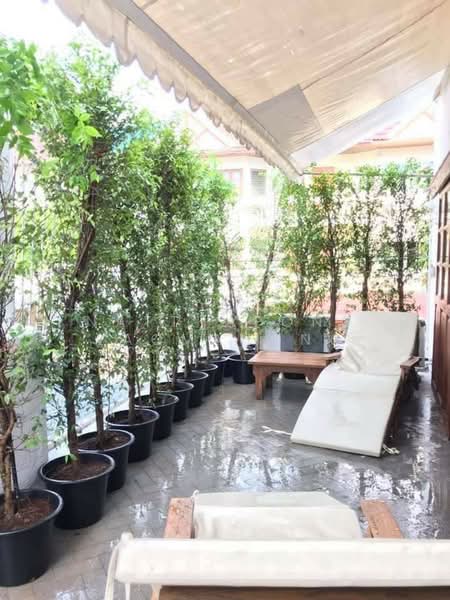 2-BR House, Bangkok, Phra Kanong Nua, Watthana, Bangkok, 2 Bedrooms, 150 sqm, Single Detached House For Rent, by Natthapong Laomahong, 500328321 - DDproperty.com