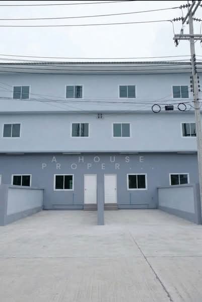 Commercial building for sale in Crystal Town Sriracha project, Chon Buri (Pattaya), Surasak, Si Racha, Chon Buri (Pattaya), , 88 sqm, Shophouse For Sale, by A House Property Co.,Ltd., 500328339 - DDproperty.com