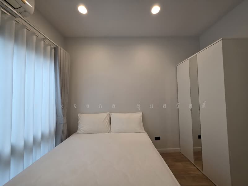 Burasiri Krungthep Kreetha, Bangkok, 95 Soi Pracha Ruam Chai, Hua Mak, Bang Kapi, Bangkok, 4 Bedrooms, 196 sqm, Single Detached House For Rent, by ดวงจงกล ชุ่มสวัสดิ์, 500328370 - DDproperty.com