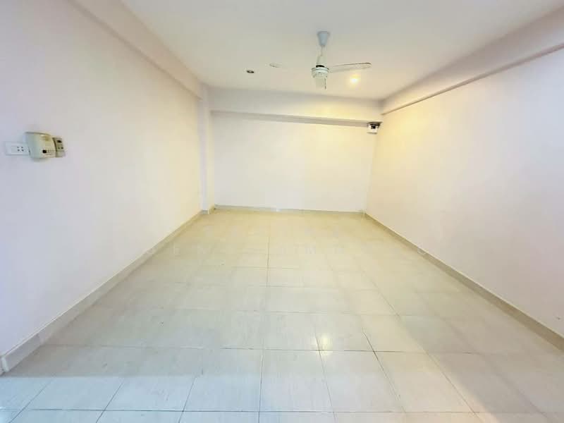 Hagone-Condotel : ฮาโกเน่ คอนโดเทล, ชลบุรี, 10 ถ.เทพประสิทธิ์, หนองปรือ, บางละมุง, ชลบุรี, 62 ตร.ม., คอนโด ขาย, โดย Regina Nuengjamnong, 500328376 - DDproperty.com