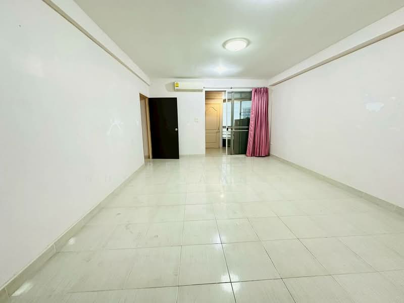 Hagone-Condotel, Chon Buri (Pattaya), 10 Thepprasit Road, Nong Pru, Bang Lamung (Pattaya), Chon Buri (Pattaya), 1 Bedroom, 62 sqm, Condo For Sale, by Regina Nuengjamnong, 500328376 - DDproperty.com
