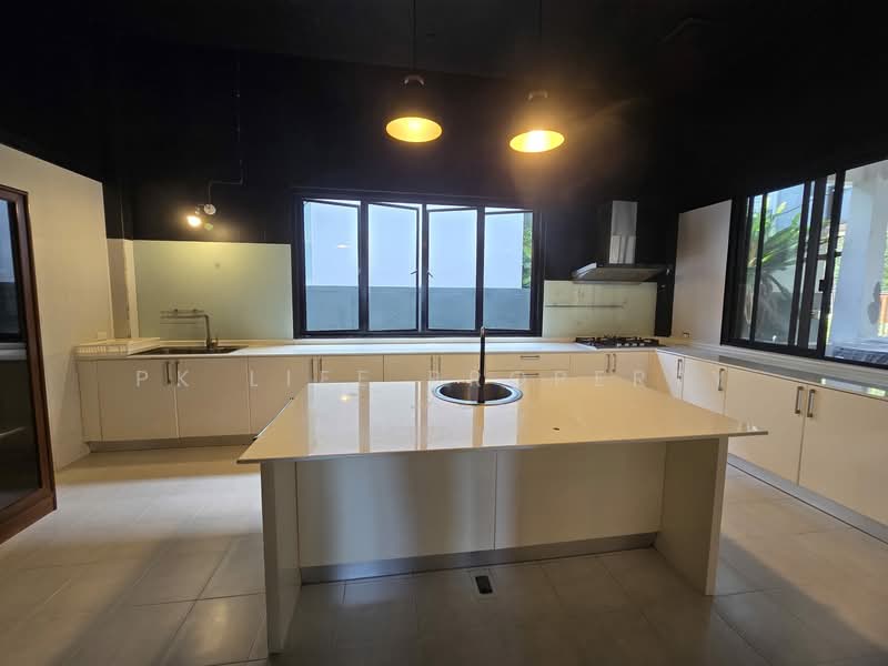 7R1028 Pool villa for rent 6 bedroom 5 bathroom 170,000/month at rawai have fully furnished, ภูเก็ต, ราไวย์, เมืองภูเก็ต, ภูเก็ต, 400 ตร.ม., วิลล่า ให้เช่า, โดย PK LIFE Property, 500328381 - DDproperty.com