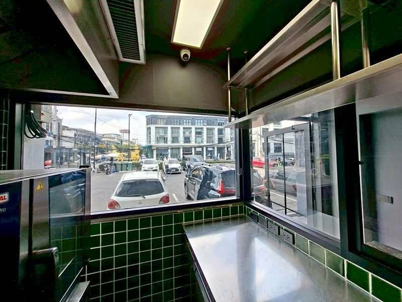 4-BR Townhouse, Bangkok, Praborommaharatchawang, Phra Nakhon, Bangkok, 4 Bedrooms, 250 sqm, Townhouse For Rent, by Sataporn Jalao, 500328414 - DDproperty.com