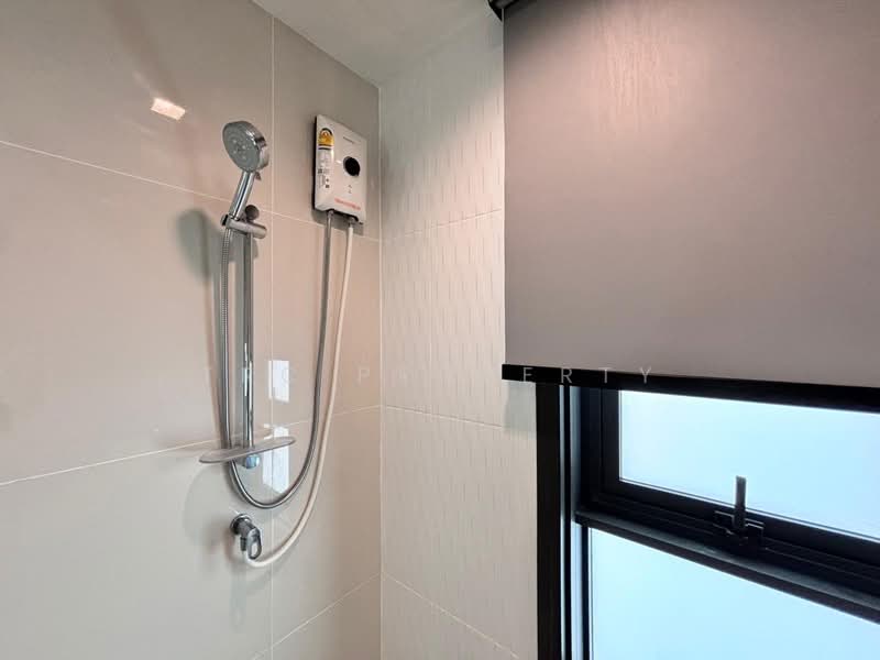 Life One Wireless, Bangkok, 1 Wireless Road, Lumphini, Pathum Wan, Bangkok, 2 Bedrooms, 63 sqm, Condo For Rent, by TRC Property, 500328431 - DDproperty.com