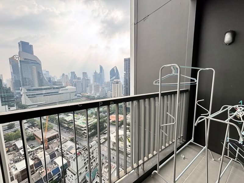 Life One Wireless, Bangkok, 1 Wireless Road, Lumphini, Pathum Wan, Bangkok, 2 Bedrooms, 63 sqm, Condo For Rent, by TRC Property, 500328431 - DDproperty.com