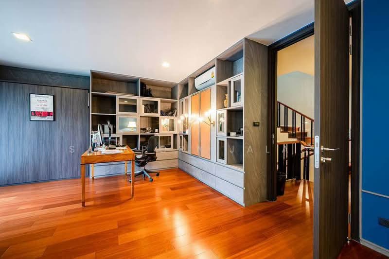 undefined, Bangkok, Sao Ching Cha, Phra Nakhon, Bangkok, 4 Bedrooms, 425 sqm, Townhouse For Sale, by Sataporn Jalao, 500328432 - DDproperty.com