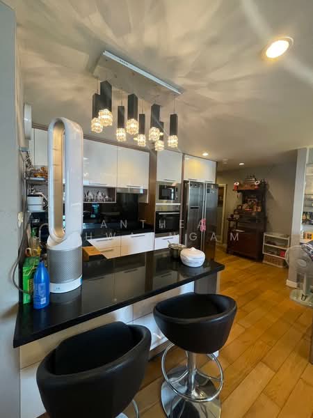The Waterford Sukhumvit 50, Bangkok, 890 Soi Sukhumvit 50, Phra Kanong, Khlong Toei, Bangkok, 3 Bedrooms, 152 sqm, Condo For Sale, by Anthea Khwanngam, 500328437 - DDproperty.com