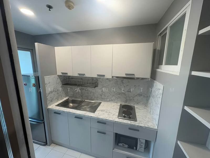 Life @ Sathorn 10, Bangkok, 48 Soi Sathorn 10, Sathorn Road, Silom, Bang Rak, Bangkok, 1 Bedroom, 48 sqm, Condo For Rent, by Ramita  Theptham, 500328450 - DDproperty.com