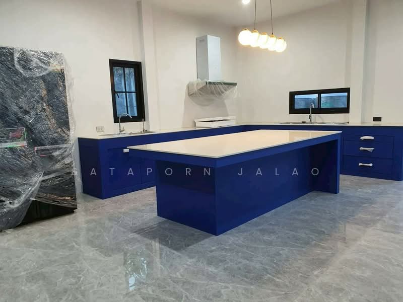5-BR House, Bangkok, Bang Chak, Phra Khanong, Bangkok, 5 Bedrooms, 700 sqm, Single Detached House For Rent, by Sataporn Jalao, 500328471 - DDproperty.com