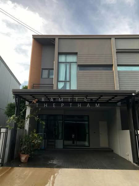 Verve Rama 9, Bangkok, Kanchanaphisek Road, Saphan Sung, Bangkok, 2 Bedrooms, 134 sqm, Townhouse For Rent, by Ramita  Theptham, 500328472 - DDproperty.com