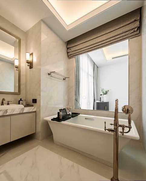 The Boulevard Ekkamai, Bangkok, 98 Soi Prasertdee, Khlong Tan Nua, Watthana, Bangkok, 4 Bedrooms, 500 sqm, Townhouse For Sale, by Sataporn Jalao, 500328493 - DDproperty.com