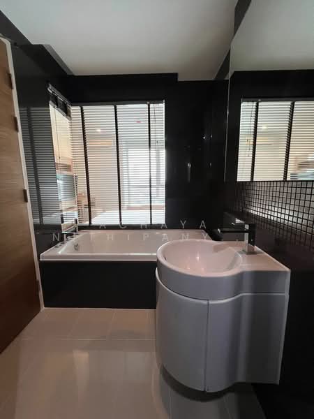Rhythm Sukhumvit 50, Bangkok, 8 Sukhumvit 50, Sukhumvit Road, Phra Kanong, Khlong Toei, Bangkok, 1 Bedroom, 45 sqm, Condo For Sale, by Achaya Nithipanyawong, 500328521 - DDproperty.com
