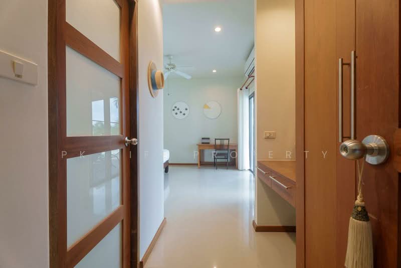 7R1029 Pool villa for rent 3 bedroom 3 bathroom 140,000/month at rawai have fully furnished, Phuket, Rawai, Muang Phuket, Phuket, 3 Bedrooms, 350 sqm, Villa For Rent, by PK LIFE Property, 500328528 - DDproperty.com