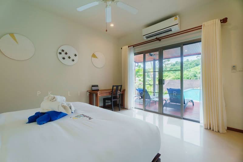 7R1029 Pool villa for rent 3 bedroom 3 bathroom 140,000/month at rawai have fully furnished, Phuket, Rawai, Muang Phuket, Phuket, 3 Bedrooms, 350 sqm, Villa For Rent, by PK LIFE Property, 500328528 - DDproperty.com
