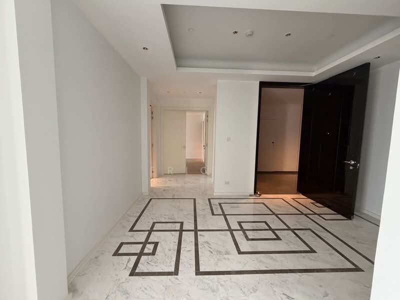 Four Seasons Private Residences : โฟร์ ซีซั่นส์ ไพรเวท เรสสิเด้นซ์, กรุงเทพ, 300 ถนนเจริญกรุง, ยานนาวา, สาทร, กรุงเทพ, 420 ตร.ม., คอนโด ให้เช่า, โดย Eric ., 500328564 - DDproperty.com