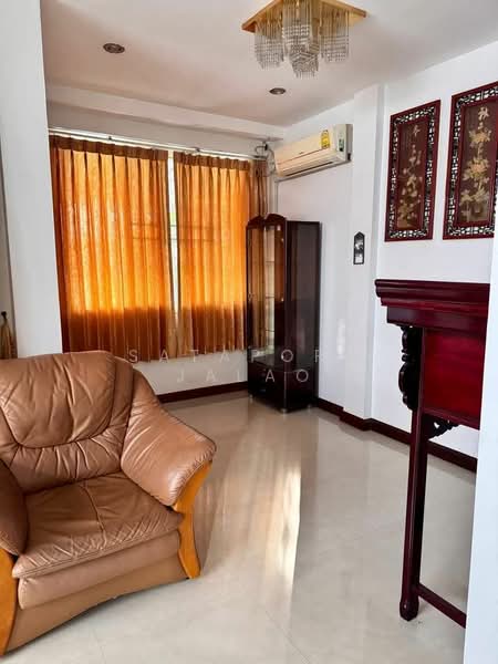 3-BR House, Bangkok, Bang Chak, Phra Khanong, Bangkok, 3 Bedrooms, 120 sqm, Single Detached House For Rent, by Sataporn Jalao, 500328592 - DDproperty.com