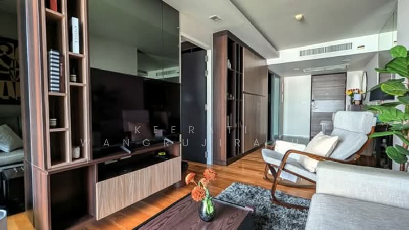 Focus Ploenchit, Bangkok, Soi Sukhumvit 2, Khlong Toei, Bangkok, 1 Bedroom, 48 sqm, Condo For Rent, by Keerati Wangrujirakul, 500328609 - DDproperty.com