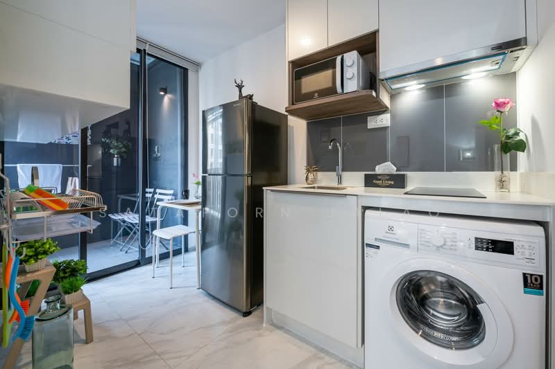 IDEO Mobi Asoke, Bangkok, New Petchaburi Road, Bang Kapi, Huai Khwang, Bangkok, 1 Bedroom, 29 sqm, Condo For Rent, by Sataporn Jalao, 500328629 - DDproperty.com