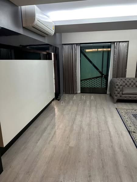 undefined, Bangkok, Khlong Sam Prawet, Lat Krabang, Bangkok, 3 Bedrooms, 700 sqm, Single Detached House For Rent, by Rojjana Jindasri, 500328630 - DDproperty.com
