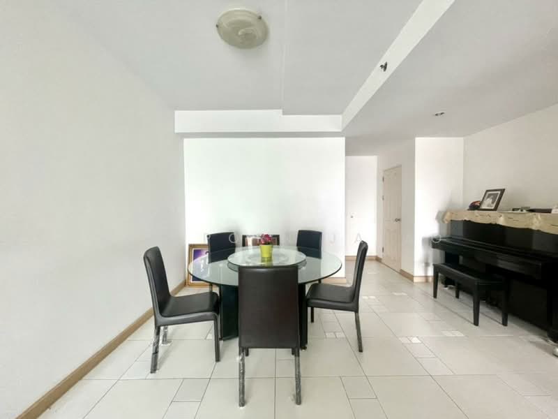 Supalai River Place Charoen Nakorn, Bangkok, 1529 Soi Chareonnakorn 39, Chareonnakorn Road, Bang Lam Phu Lang, Khlong San, Bangkok, 2 Bedrooms, 80 sqm, Condo For Rent, by Sataporn Jalao, 500328637 - DDproperty.com