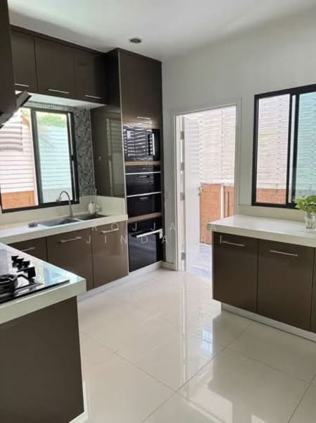 The Plant Exclusique Phatthanakan, Bangkok, Soi Phatthanakan 44, Suan Luang, Bangkok, 4 Bedrooms, 440 sqm, Single Detached House For Rent, by Rojjana Jindasri, 500328649 - DDproperty.com