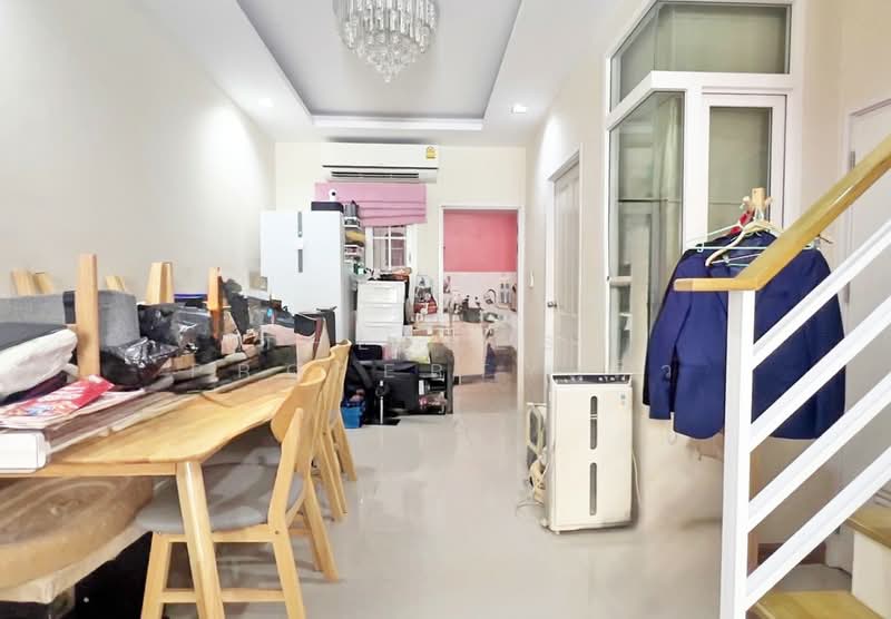 โกลเด้นทาวน์ 3 สุขสวัสดิ์-พุทธบูชา, Bangkok, Bangmot, Thung Khru, Bangkok, 3 Bedrooms, 120 sqm, Townhouse For Sale, by The Best Property ติ๋ว, 500328667 - DDproperty.com