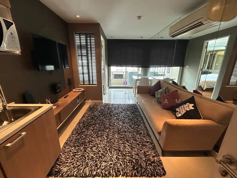 The Clover Thonglor Residence, Bangkok, Soi Sukhumvit 55, Khlong Tan Nua, Watthana, Bangkok, 1 Bedroom, 36 sqm, Condo For Rent, by Isika Tonkham, 500328683 - DDproperty.com