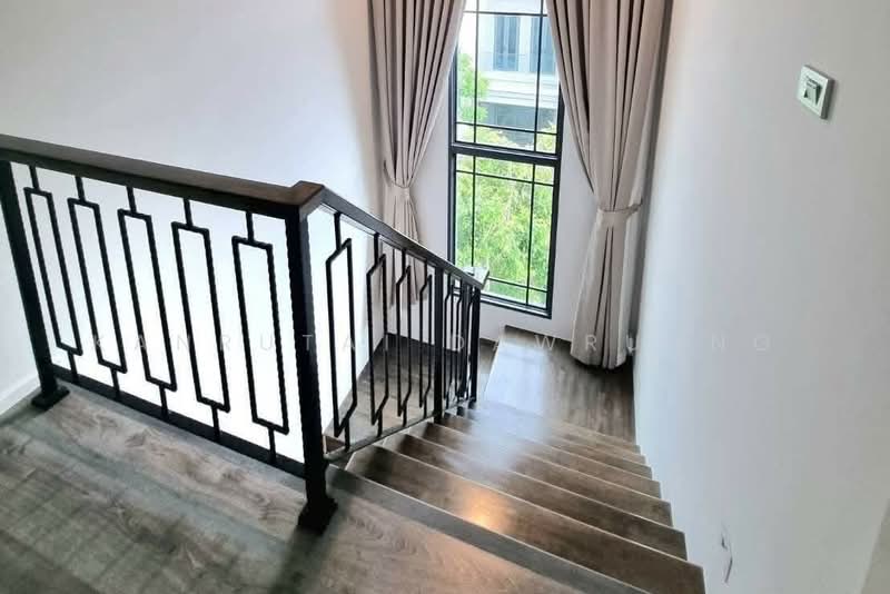 The Sonne Srinakarin-Bangna, Bangkok, Soi Chumchon Mahat Thai 3, Bangna-Trad Road, Dok Mai, Prawet, Bangkok, 4 Bedrooms, 245 sqm, Single Detached House For Sale, by Kanrutai Dawruang, 500328694 - DDproperty.com