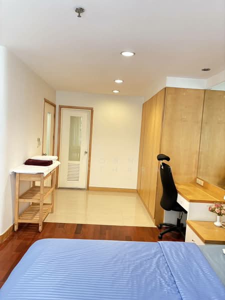 Asoke Place, Bangkok, Asok Montri Rd, Khlongtoei Nua, Watthana, Bangkok, 2 Bedrooms, 81 sqm, Condo For Sale, by Korn Thiptharat, 500328697 - DDproperty.com