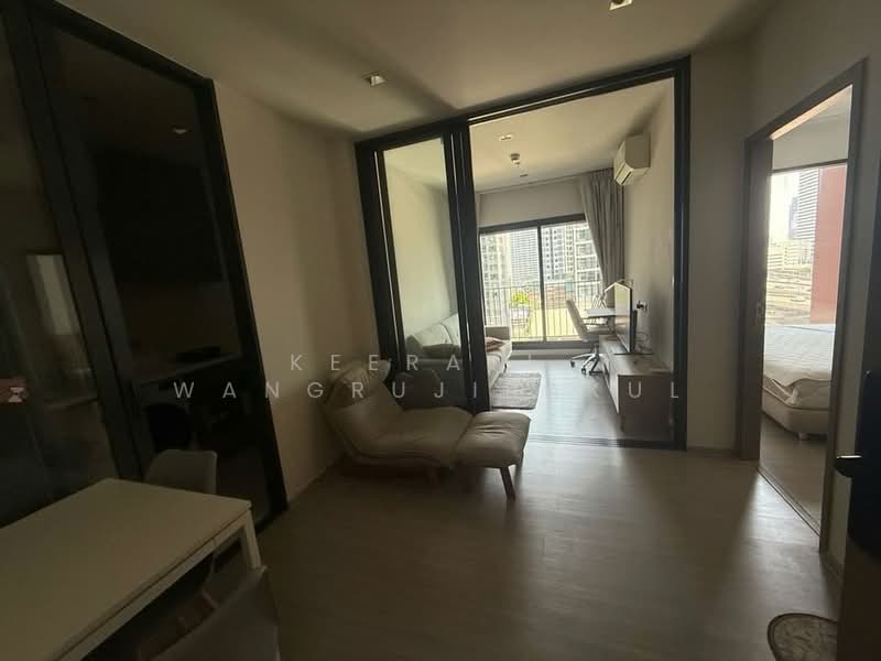 Life Asoke Hype, Bangkok, 339 Chaturathit Rd, Makkasan, Ratchathewi, Bangkok, 1 Bedroom, 36 sqm, Condo For Rent, by Keerati Wangrujirakul, 500328723 - DDproperty.com