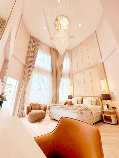 Luxury Modern Classic Pool Villa Near Kratinglai Beach, ชลบุรี, นาเกลือ, บางละมุง, ชลบุรี, 360 ตร.ม., วิลล่า ขาย, โดย Chanya Rojana, 500328727 - DDproperty.com