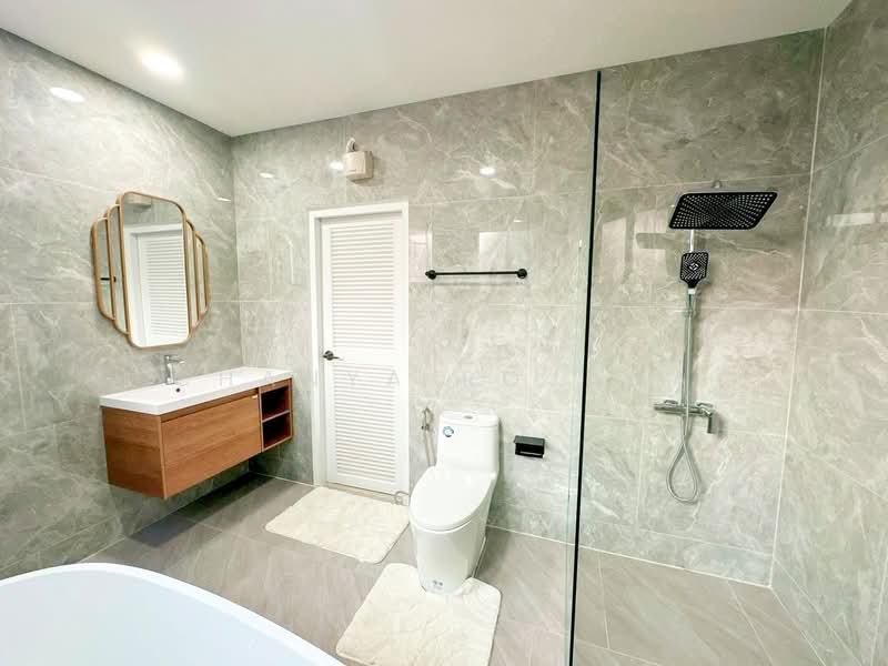 Luxury Modern Classic Pool Villa Near Kratinglai Beach, Chon Buri (Pattaya), Na Kloe, Bang Lamung (Pattaya), Chon Buri (Pattaya), 4 Bedrooms, 360 sqm, Villa For Sale, by Chanya Rojana, 500328727 - DDproperty.com