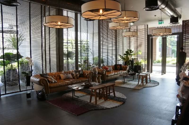 The Lofts Ekkamai, Bangkok, 1415 Sukhumvit Road, Phra Kanong Nua, Watthana, Bangkok, 1 Bedroom, 45 sqm, Condo For Rent, by Rojjana Jindasri, 500328730 - DDproperty.com