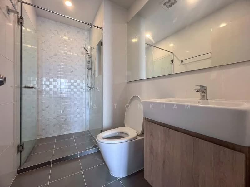 Chewathai Pinklao, Bangkok, Arun Amarin Road, Bang Yi Khan, Bang Phlat, Bangkok, 1 Bedroom, 30 sqm, Condo For Rent, by Isika Tonkham, 500328736 - DDproperty.com